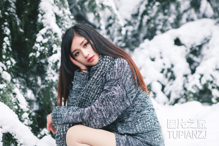 他在车上弄得我好爽|在学长的巨龙上写作业