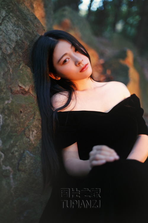 情感口述:生日那夜和闺蜜男朋友玩三人行 太快了我有点接受不了