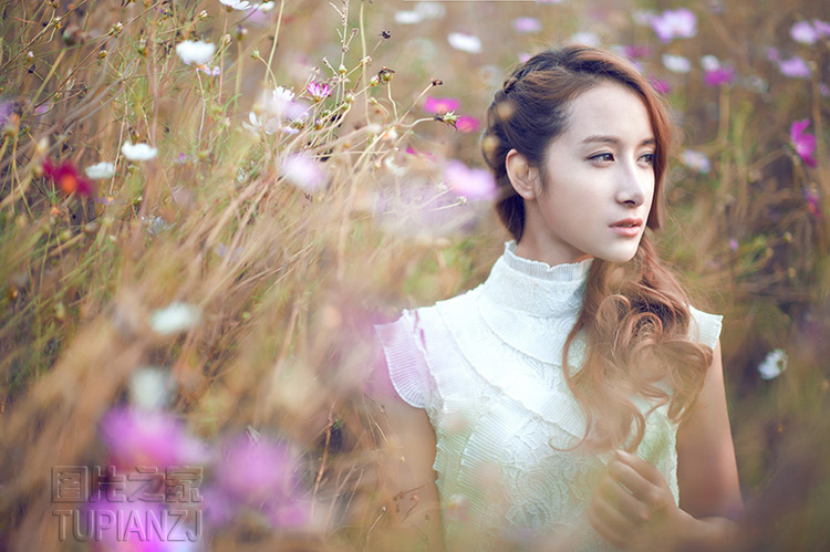 老师今晚什么都听你的|小雨在电影院被调教