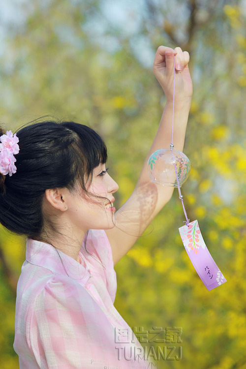 小三下面紧紧的好舒服:和你在公司做一次