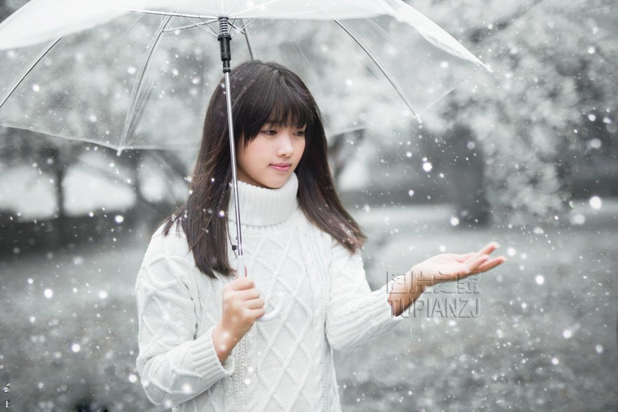 欲火焚身的风流寡妇|战熠阳许荣荣第一次做