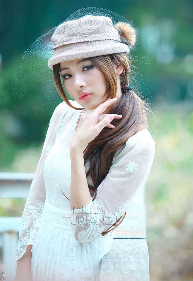 四月二十日：同性恋与艾滋病