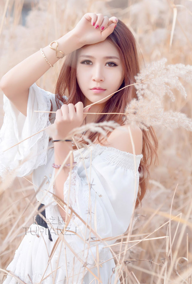 老公疯狂找我，我却在酒吧和男人意乱情迷