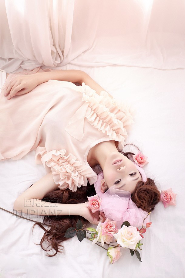 难受就一颗一颗挤出来小说:嗯啊浪荡