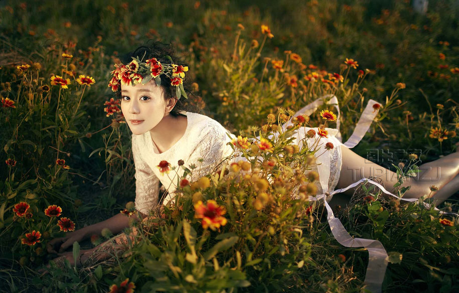 上体育课被拉到没人的地方:在洗澡的时候做那个