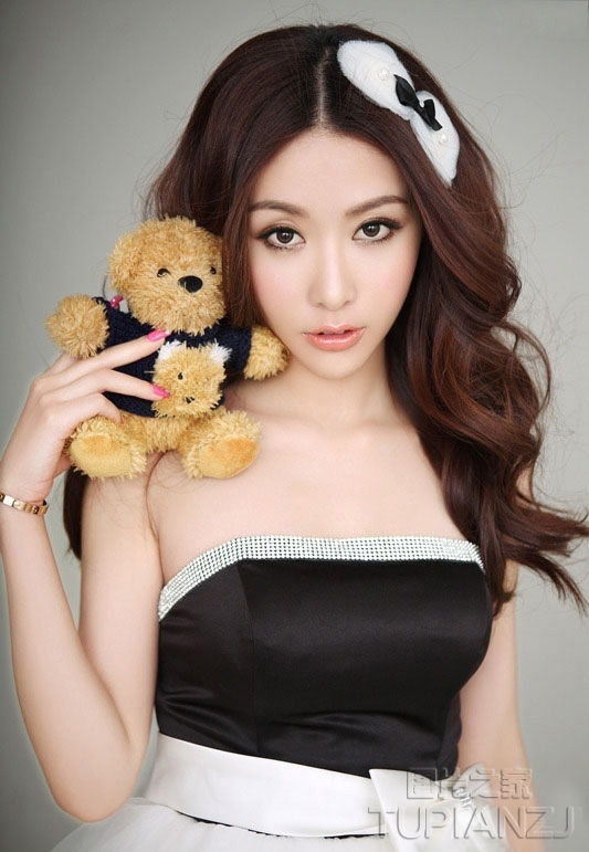 好湿好多水夹得我好紧:体罚下面污污污