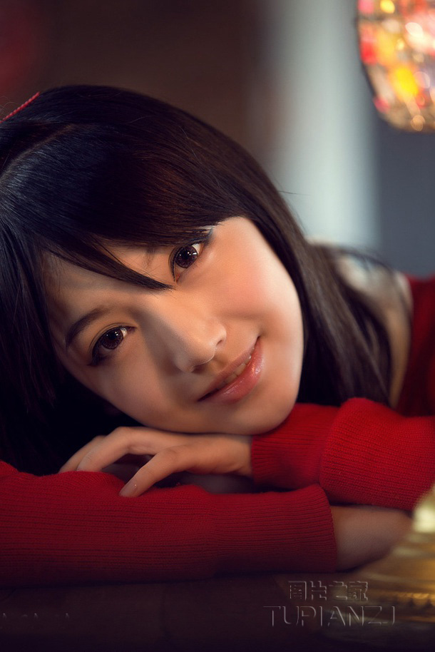 均瑶集团老板娘和司机 老板娘抱紧我要添了 恩啊不要老板