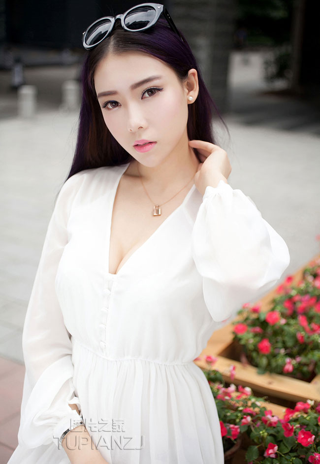 醒来时总裁分身还在里面|美女全身光衣蛋也漏出