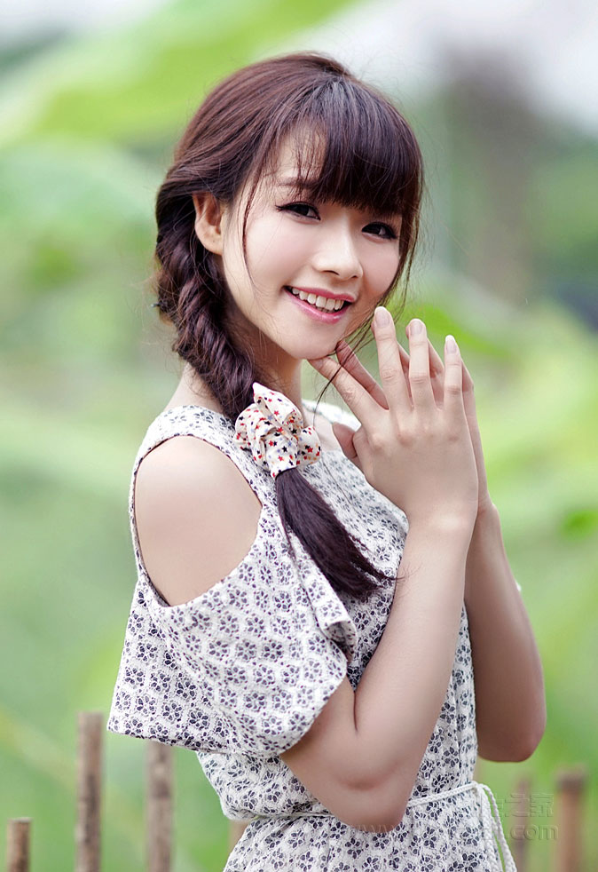 那颤抖的玉女峰:小和尚的东西好大