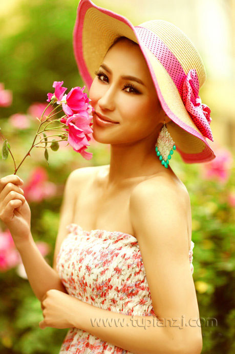 双胞胎老婆弄错了 照顾怀孕的姐姐却被 妹夫日了我