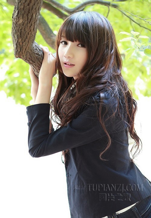 出差的晚上 我和女上司激情高潮