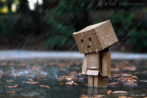 不喜欢下雨的图片：下雨的图片伤感