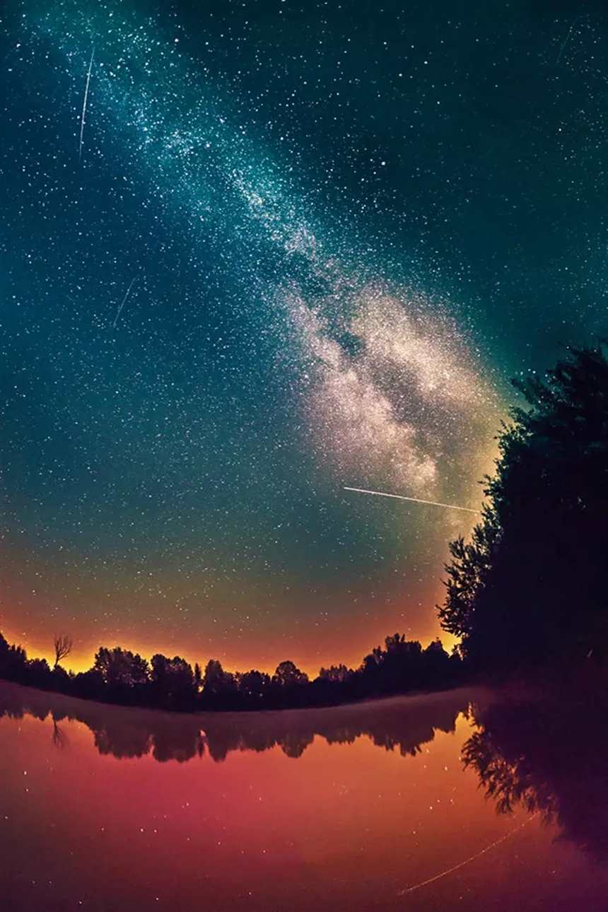 星空中银河与极光的唯美夜景#湖水#夜晚#星空