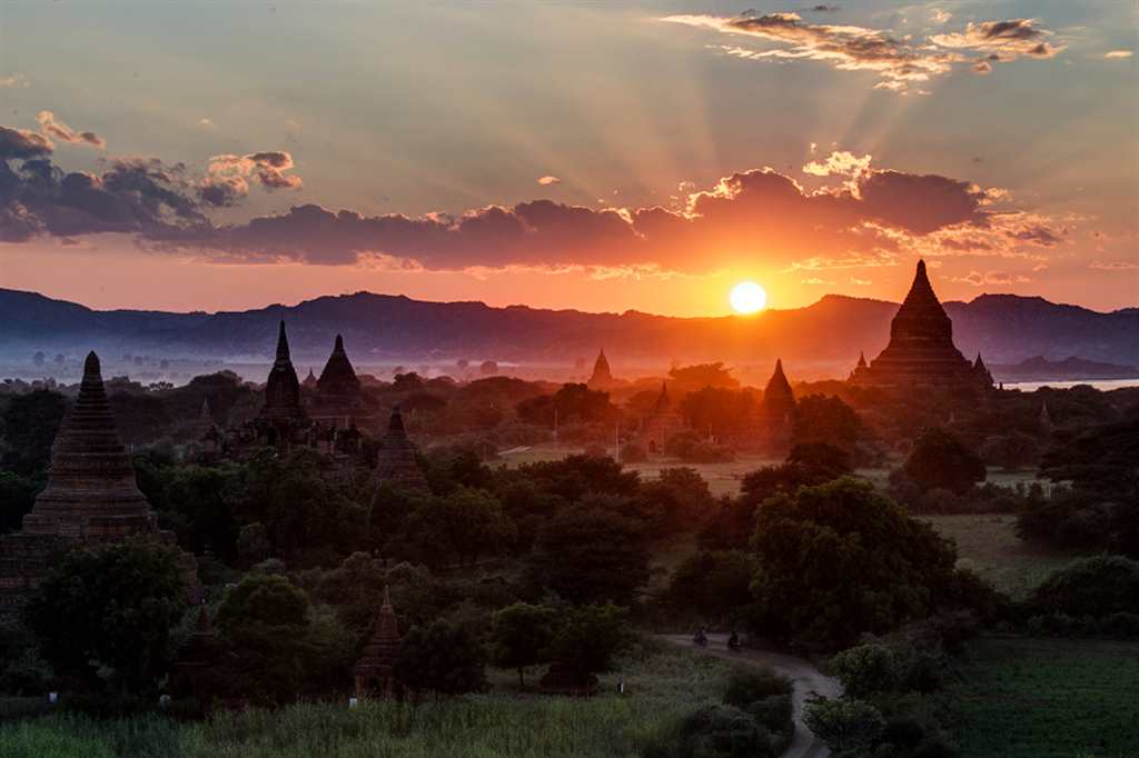不一样的缅甸——【不同的风景】#夕阳#风景