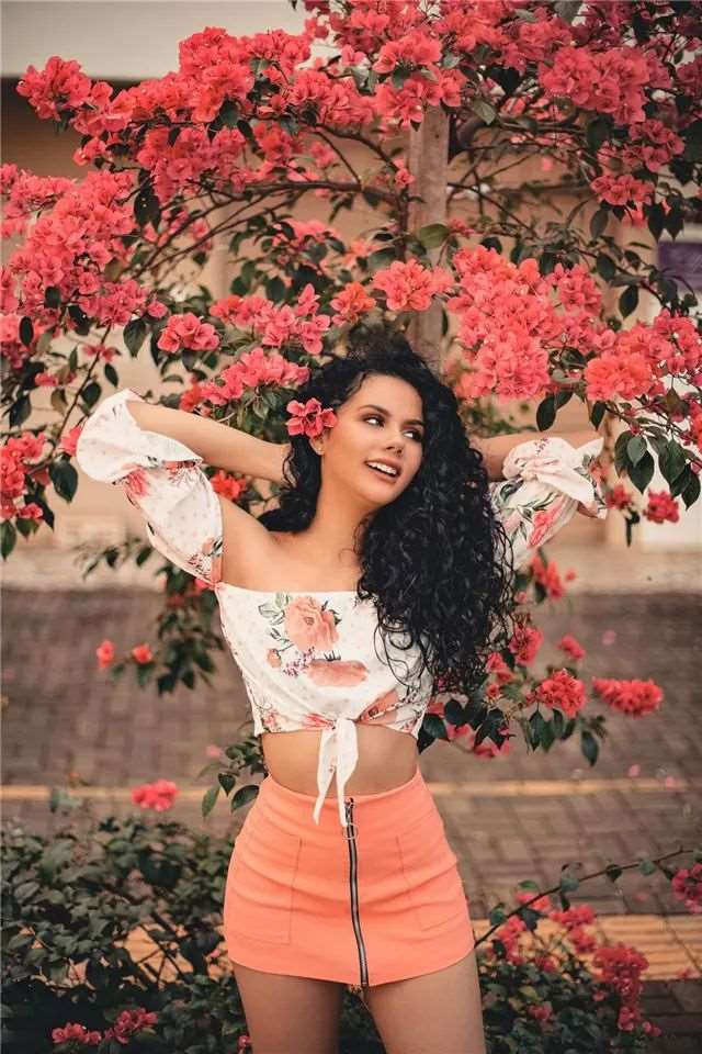 适合一个人看的伤感唯美句子