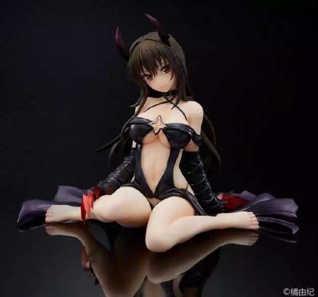 To Love出包王女cos 想挠挠小姐姐的肚子