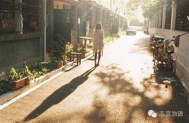 夜深人静时 品品这些话