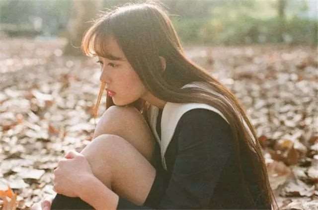 夜深人静短句,哪一句触碰了你的心弦?