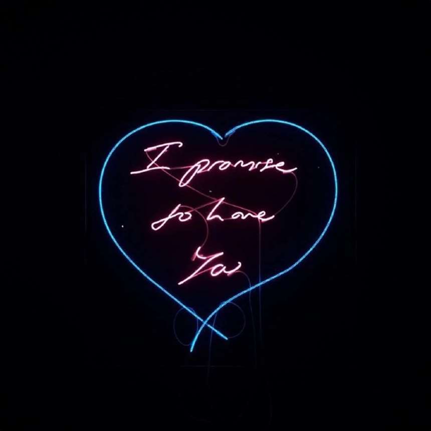 抖音最火2021背景图片带字