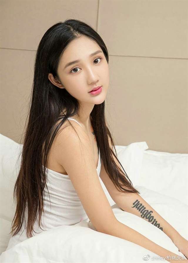 三对夫妻旅游途中互相发生/真人口述