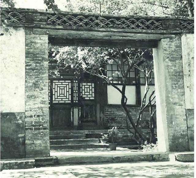 一家三口共享天伦之乐 一家四口换着做/真人口述