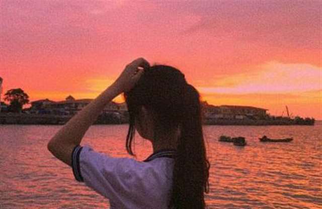 在车里做了一个小时/真人口述 他像疯了一样的索取车里