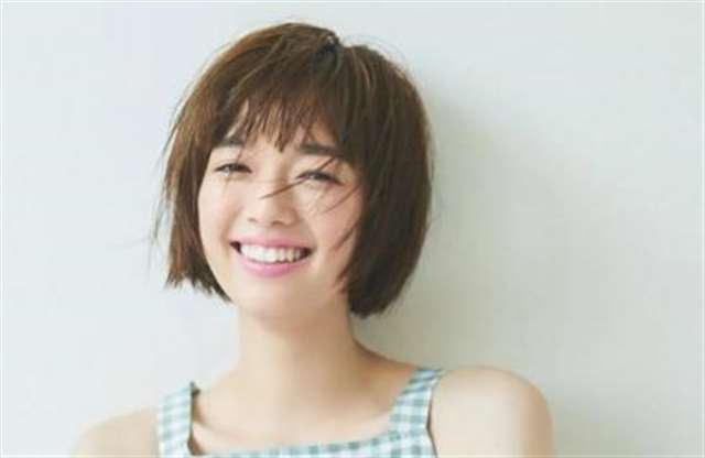 妈妈经常去跟爷爷睡怎么办真人口述 放学回家看到妈妈满头大吗