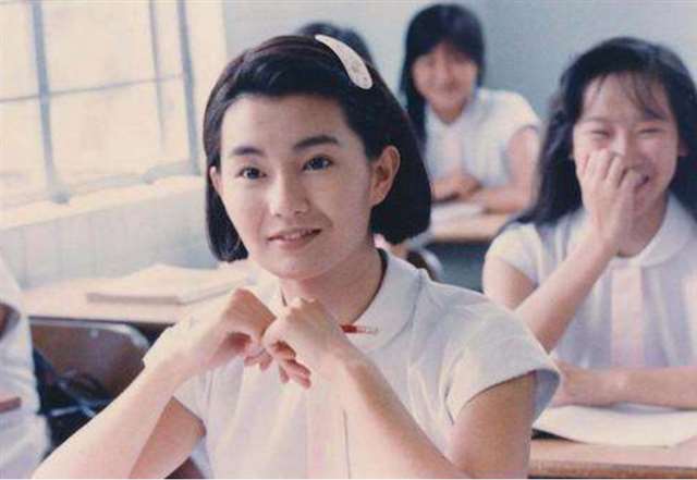 56岁的张曼玉很久没有出来营业了