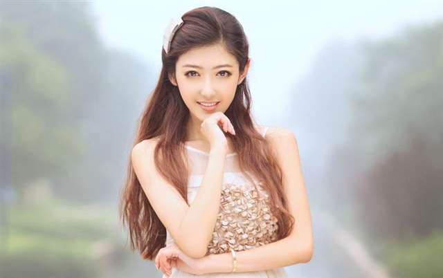 别玩哪里了快进来我想要了真人口述 把腿张开自己揉给我看