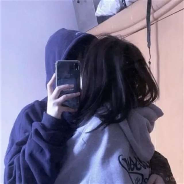 恩爱情侣头像一对拥抱亲吻 很甜的微信情侣头像合集