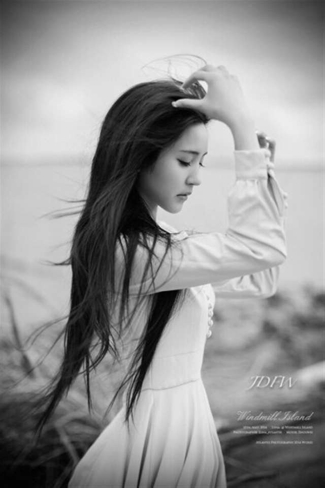 嗯哼 意境 女生头像 韩国 欧美 可爱 小清新 空气刘海 唯美 伤感 短发