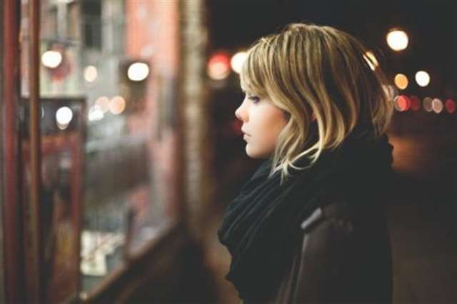 伤感的挽回情书 失恋挽回伤感的情书