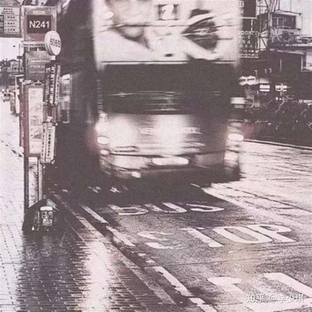 高质量文案与配图伤感