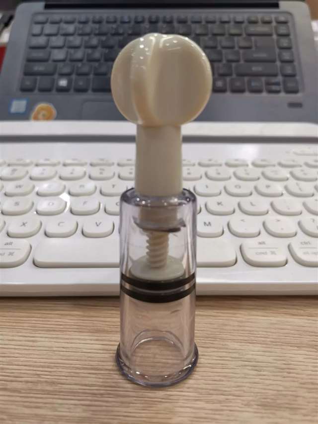 在大腿内侧种草莓什么感觉 站着被口是一种什么样的体验