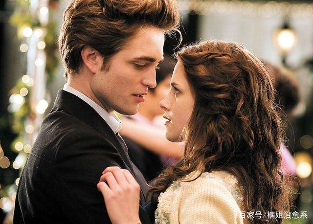 男生对你起了生理反应的眼神 男人被你迷住的状态