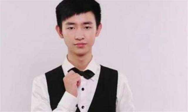 11.2孤王直播猝死视频回放令人心酸