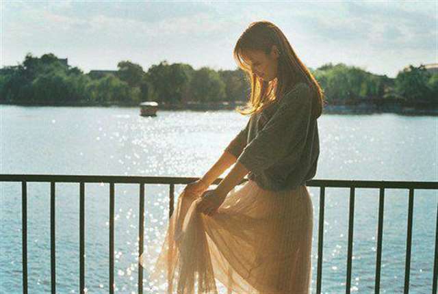 好委屈想哭的心情说说 心里好难受好想哭句子