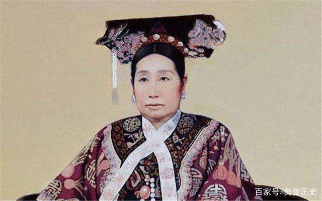 宫女是皇上的自动马桶把侍女当尿盆