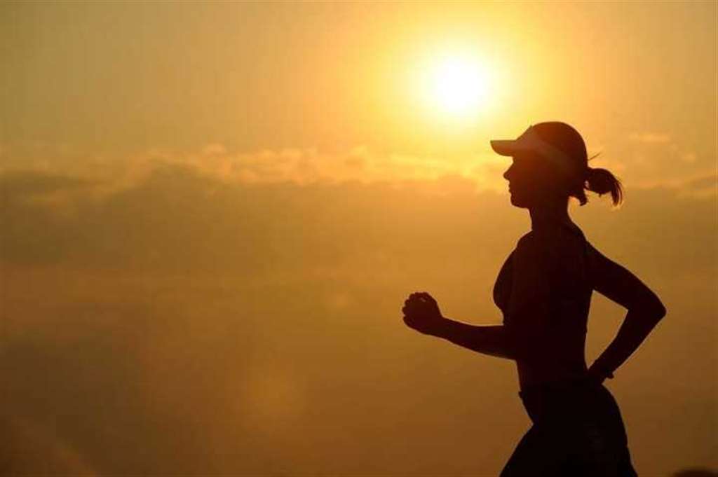 「晨跑」有哪些注意事项,经常「晨跑」对人体健康会产生哪些影响?
