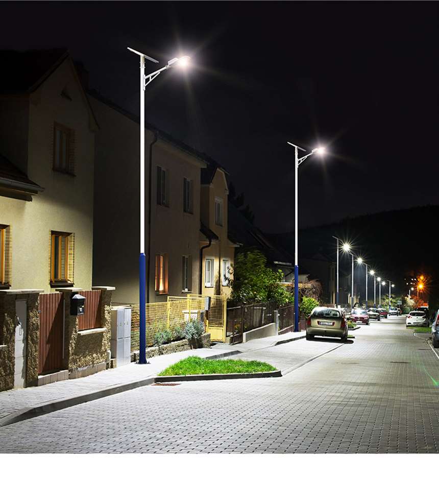 合肥led灯具定制厂家英特节能为您分享如何选择太阳能路灯