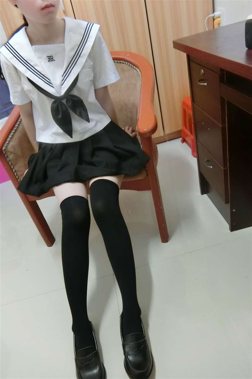 小学生っていいなjk制服少女