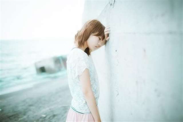 一种说不出的难受句子 心情低落,烦躁,想哭又很压抑