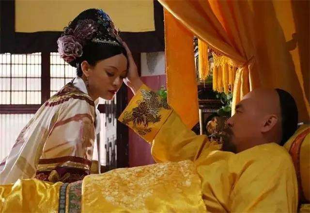 甄嬛传孙答应和侍卫的视频那一段大汗淋漓