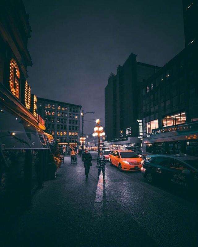 一个人孤独心酸的说说 独自一人难过的说说