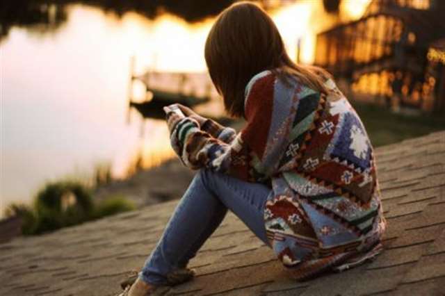 夜深人静特别想你的伤感句子 夜深了特别想你的说说