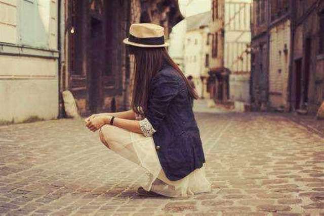 儿女让父母伤心难过的说说 被女儿气得绝望的句子