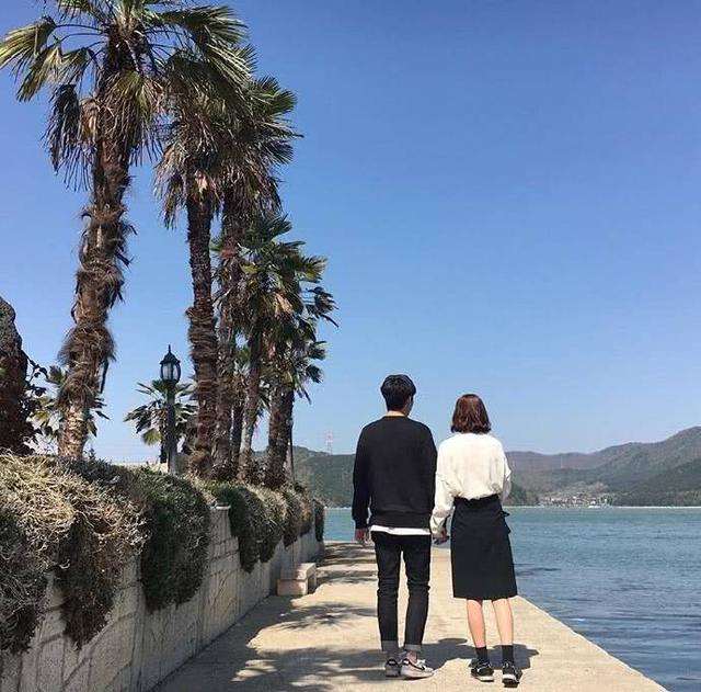  发信息撩男人的情话 勾住男人心的聊天技巧