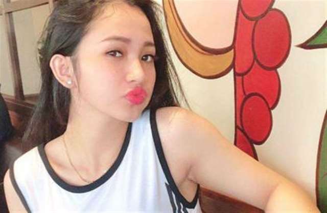 和妈妈在车里那个了怎么办 妈妈说太长了 滋润妈妈