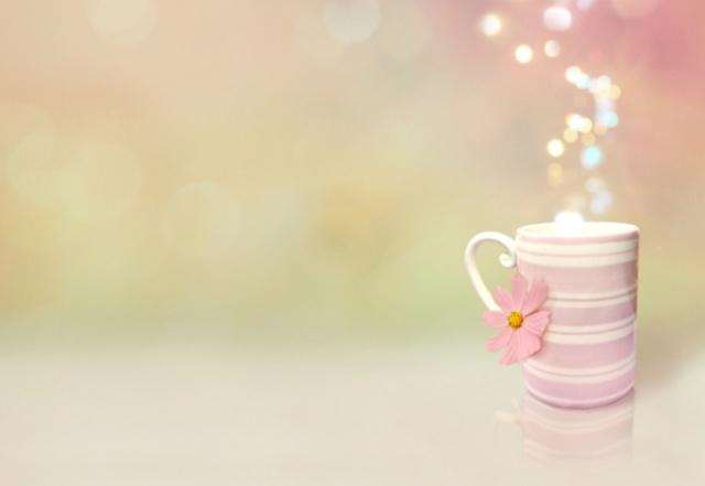 女生主动让男生㖭自己的那个