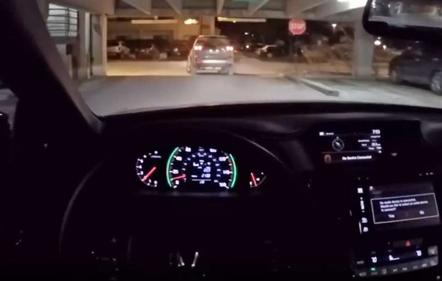 [视频]本田雅阁第一视角驾驶,本田雅阁城市道路测试效果